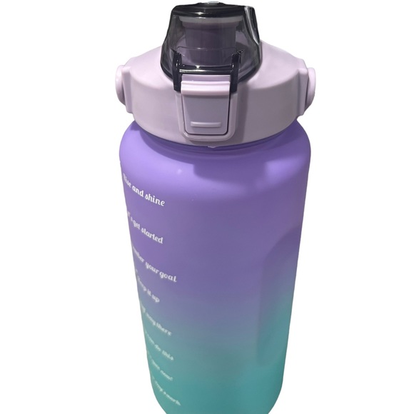 2L Water Bottle - Picture 9 of 10